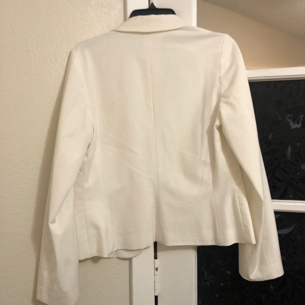 Blazer - Picture 2 of 2